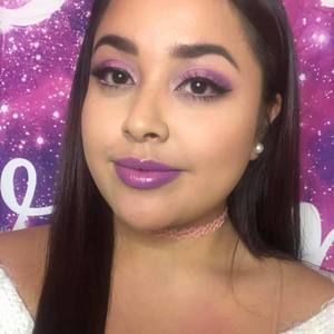 Meet your Posher, Edith